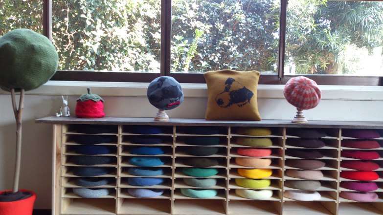 辭頑悽逵檎肇 繧ヲ繝シ繝ォ 繝吶Ξ繝シ蟶ス BLACK 繝輔Μ繝シ繧オ繧、繧コシ育峩蠕26cmシ牙クス蟄