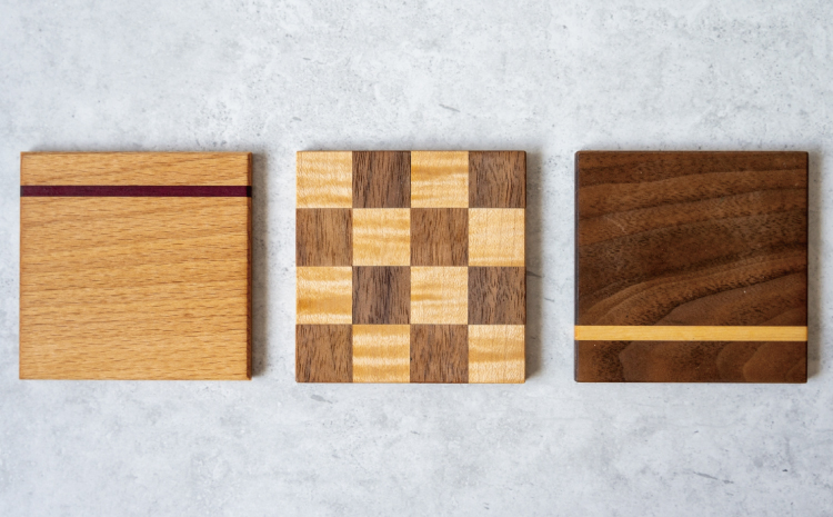 天然木コースターセット 3枚組 幅:8cm 奥行き:8cm 高さ:0.7cm 重さ:34g×3枚 コースター 木製 ウォールナット ヒノキ ケヤキ パープルハート 3枚組セット シンプル 柄 天然木 コースター ティータイム 熊本県 宇城市