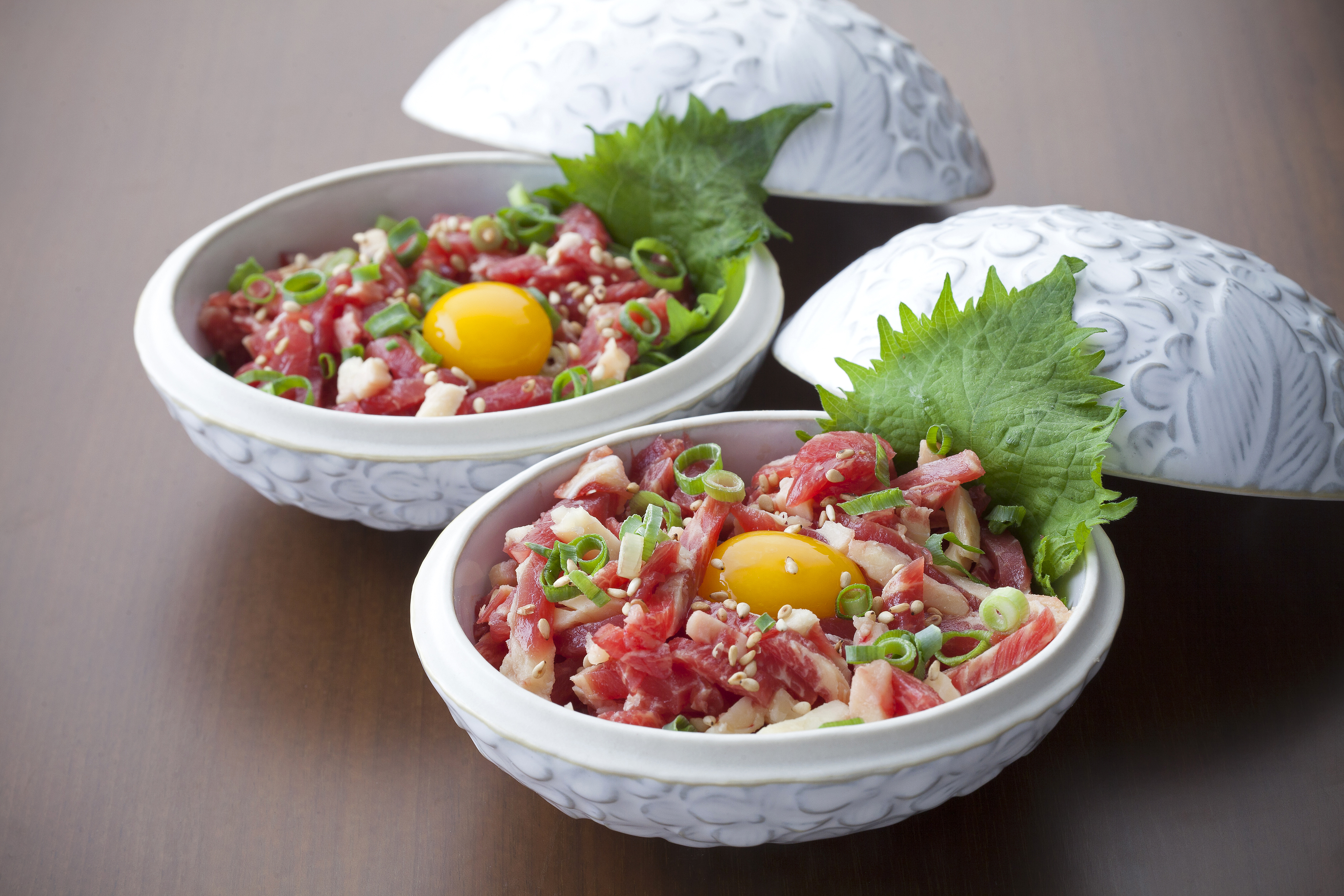 【国内肥育】馬肉 ユッケ 計350g（50g×7袋） タレ付き