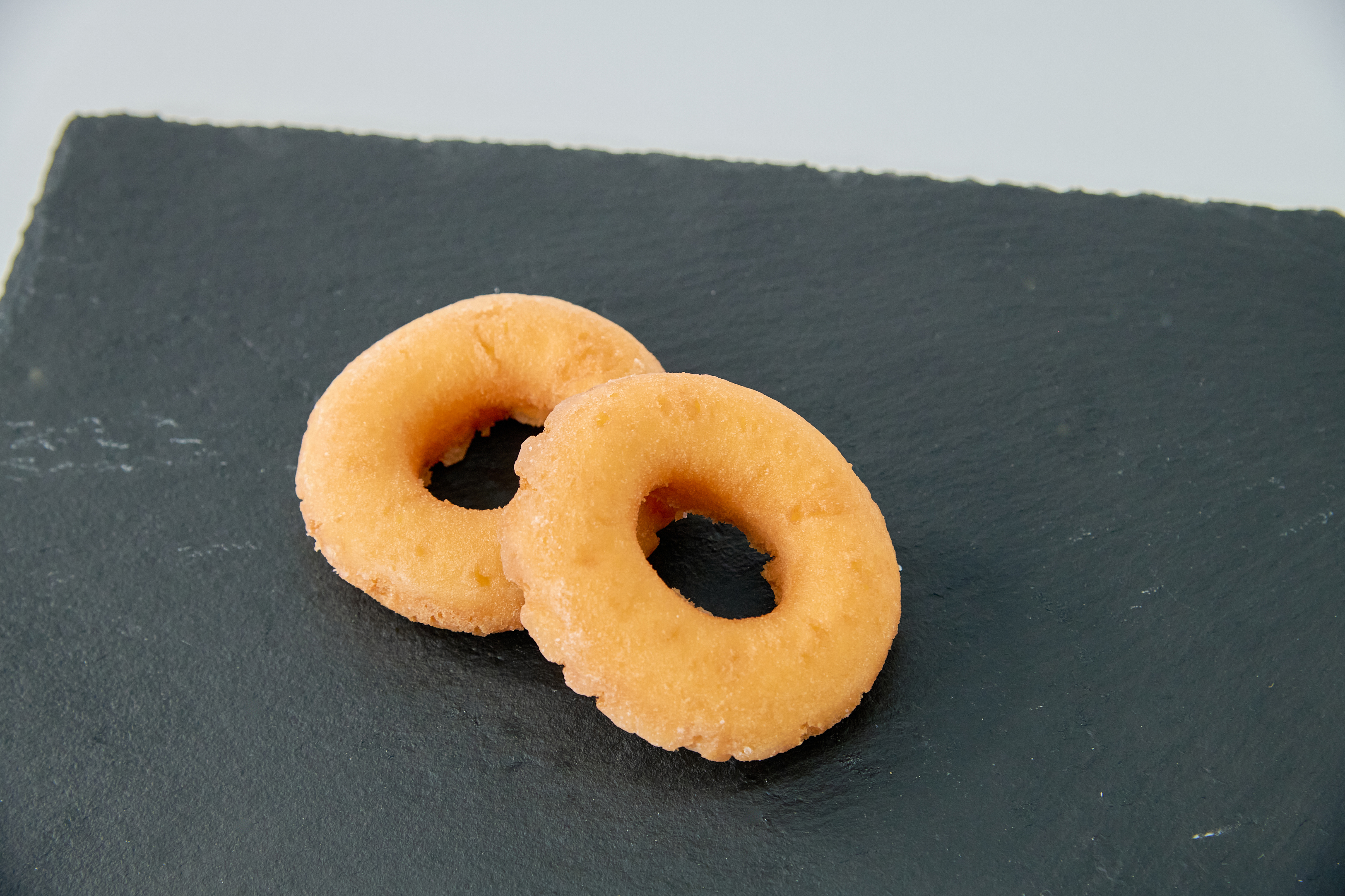 【定期2回】リングケーキドーナツ7個入×2袋 14個×2回 計28個 洋菓子 焼き菓子 菓子 おやつ 国産 北海道産 小麦 スイーツ ケーキ ドーナツ 定期便 2回