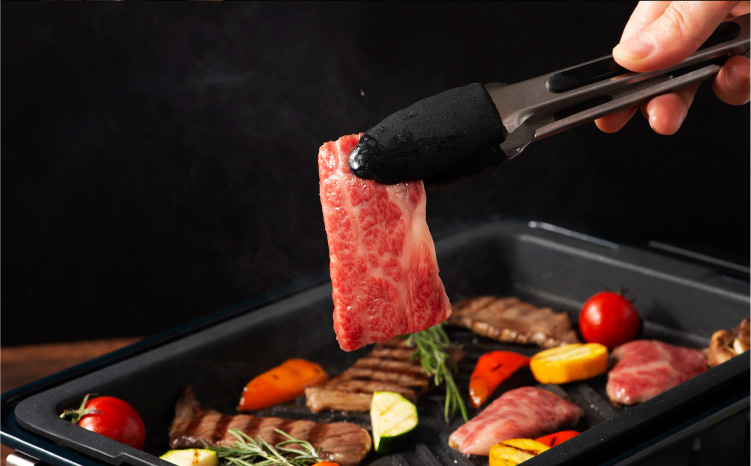 くまもと黒毛和牛「藤彩牛」バラ(カルビ)焼き肉用 精肉 焼肉 焼き肉 BBQ バーベキュー 黒毛和牛 和牛 バラ カルビ 藤彩牛 A5 A4 熊本 熊本県 九州 国産 霜降り サシ 赤身 ジューシー 旨み 甘み 柔らかい オリジナルブランド フジチク
