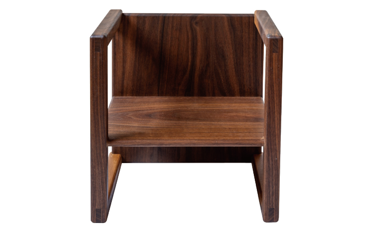 3way キッズチェア ウォールナット 幅:32cm 奥行き:25cm 高さ:32cm 重さ:2kg ベビーチェア ローチェア チャイルドチェア 子供椅子 イス 子供用 椅子 名入れ可能 名前入れ 木製 シンプル 使い方色々 3通り 熊本県 宇城市