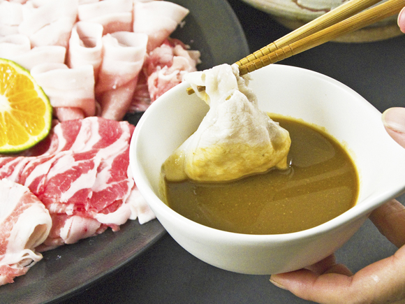 【冬のギフト】しゃぶしゃぶ肉と柚子味噌ポン酢のセット