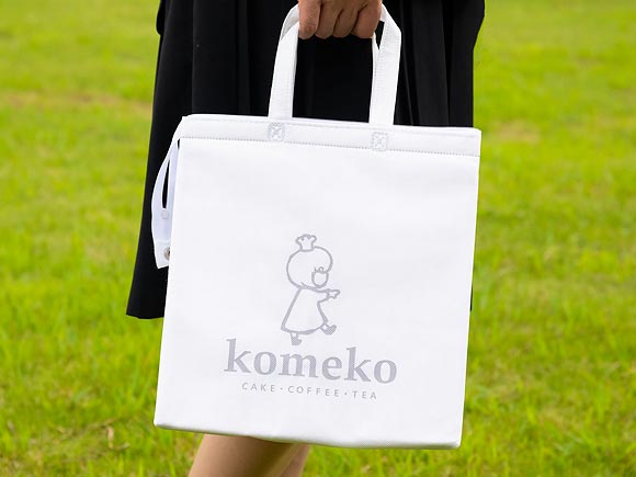 komekoの蒸シフォンケーキ4種と保冷バッグのセット