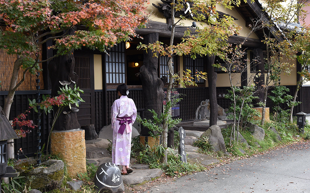 ã忥ç¥éå®ã倧èªç¶é¿èã§äºæãæºãããäºäººæ
ãã©ã³ã湯ã®å®¿å
¥è¹ 1æ³ 2é£ä»ã 忥ç¥åæ¥ å®¿æ³ãã©ã³ 2åæ§ äºäººæ
ãã¢å®¿æ³åž èªç¶ 倧èªç¶ æ
通 å
ç§æž©æ³ çæ¬ç é¿èåž