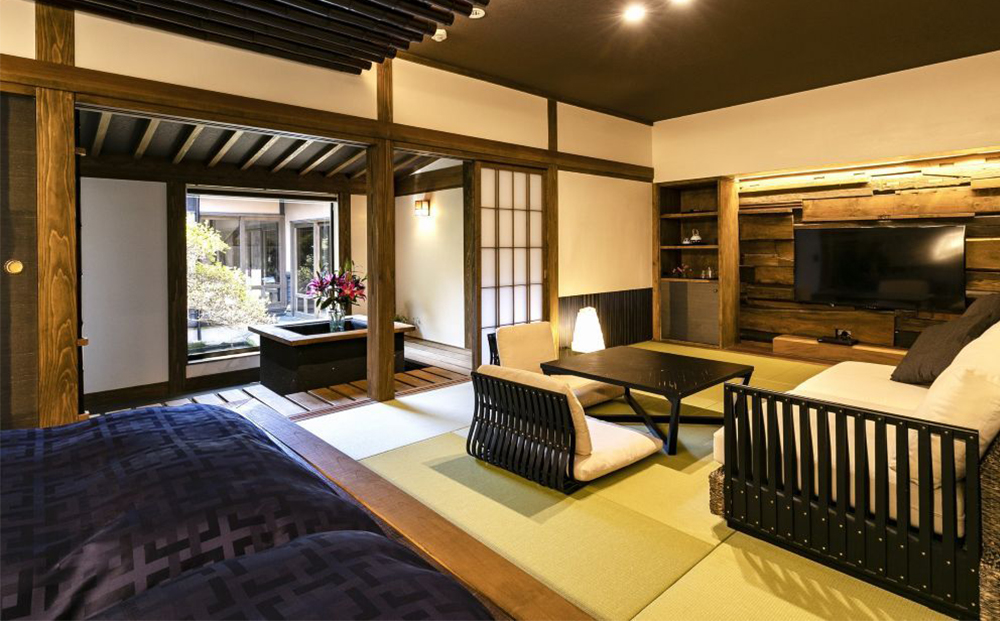 ã忥ç¥éå®ã倧èªç¶é¿èã§äºæãæºãããäºäººæ
ãã©ã³ã湯ã®å®¿å
¥è¹ 1æ³ 2é£ä»ã 忥ç¥åæ¥ å®¿æ³ãã©ã³ 2åæ§ äºäººæ
ãã¢å®¿æ³åž èªç¶ 倧èªç¶ æ
通 å
ç§æž©æ³ çæ¬ç é¿èåž