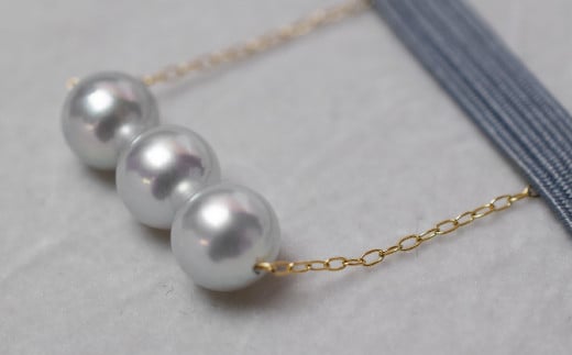 S101-219_天草産 8-9mm アジャスター シルバー あこや真珠 ペンダント ネックレス パール 3連（K18YG）