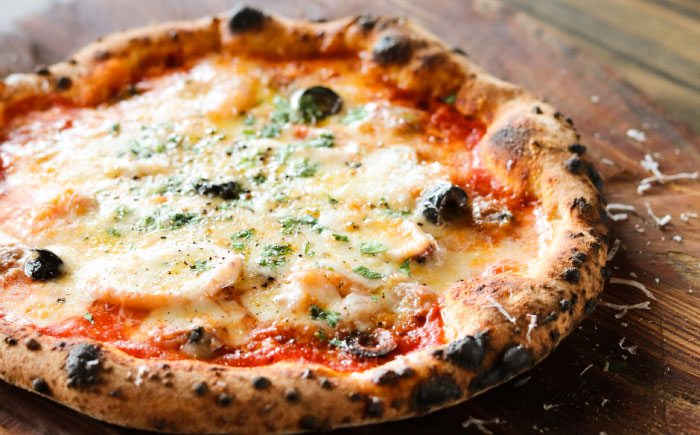 【 ナポリピッツァ専門店 が作る 薪窯焼き 冷凍 ピッツァ セット 】 カラマーロ × 3枚 計 約1.08kg【堀川ピッツァ】 [BHBV003]