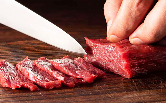 【全3回定期便】まな板不要! フジチク 切れてる 国産馬刺し 3P 計約120g【株式会社フジチク】 [BHAD102]