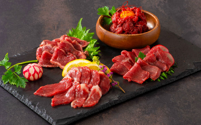 【年内発送は12月11日ご入金分まで！】ふじ馬刺し詰合せ【雅】 / 食べ比べ 国産 馬肉 赤身 熊本県 菊陽町 【株式会社フジチク】 [BHAD105]