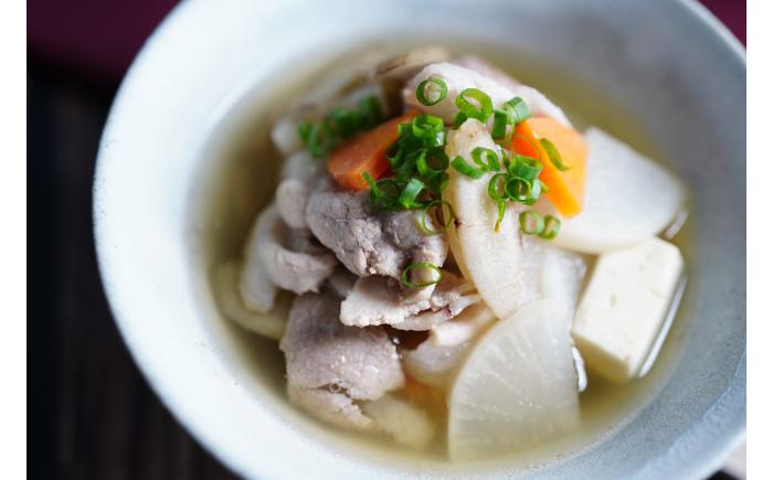 【香心ポーク】 切り落としメガ盛り(計約2kg)【有限会社コーシン】 [BHAH009]