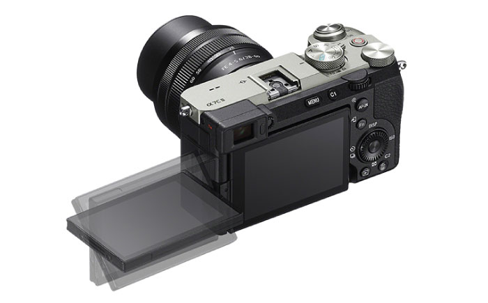 ソニーデジタル一眼カメラα7C II　ズームレンズキット　ILCE-7CM2L【シルバー】 / sony α7cII カメラ デジカメ レンズキット ilce-7cm2l シルバー 熊本 菊陽町 [BHBZ024]