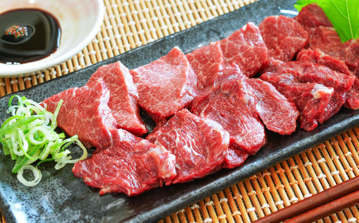 純国産馬 赤身馬刺し盛り 計約1kg (約100g×10個) / ばさし 馬刺 あかみ 熊本馬刺し 熊本県 菊陽町【株式会社古閑ファーム】 [BHDF008]