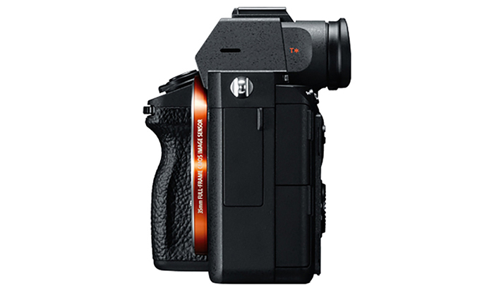 【台数限定】 デジタル 一眼カメラ α7 III  (ILCE-7M3) ソニー SONY カメラ ボディ フルサイズ ミラーレス [BHBZ021]