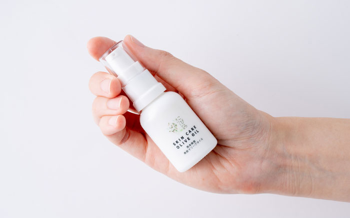 美容オリーブオイル 20ml / 100％ 自家栽培 ベビーオイル 美容 保湿 スキンケア 手のひらサイズ 熊本 菊陽町【こびらオリーブ園】 [BHBL012]