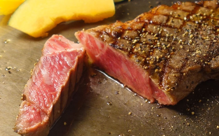 【全3回定期便】【GI認証】くまもとあか牛サーロインステーキ 約200g×3枚 / 菊陽町 あかうし 熊本県 肉 にく niku ブランド 旨み【有限会社 三協畜産】 [BHAS066]