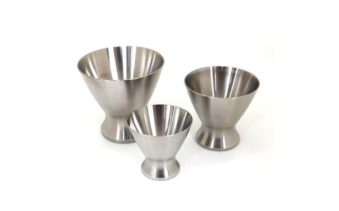 お猪口(小) / 金属 おちょこ 熱伝導 贈答品 文字刻印 職人 削り出し SUS304 ステンレス 熊本 菊陽町[ナカヤマ精密株式会社] [BHBI001]