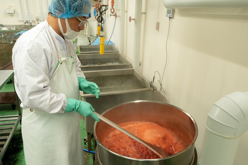 木之内農園の果実ぎっしり手作り苺ジャム1kgとブルーベリージャム1kgのセット