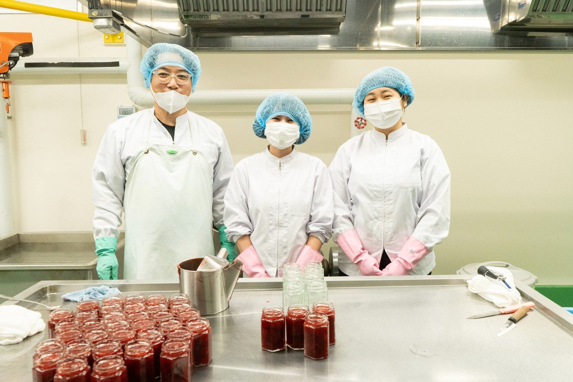 木之内農園の果実ぎっしり手作り苺ジャム1kgとブルーベリージャム1kgのセット