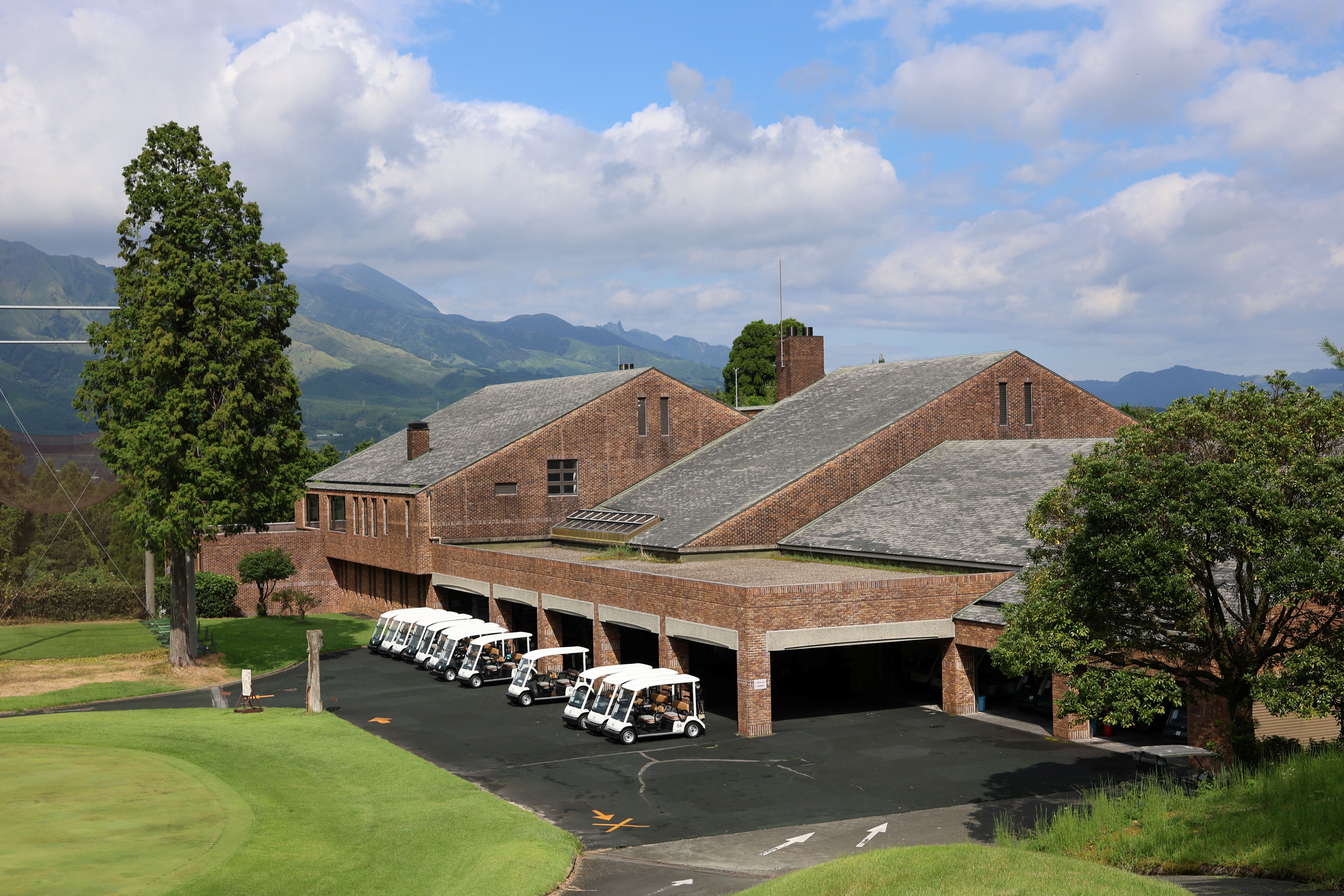 南阿蘇カントリークラブ・年間ゴールド会員権【レディース・シニア】