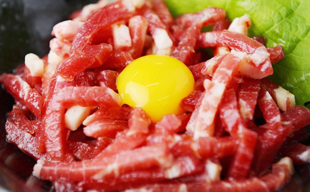 馬刺しユッケ 3人前 約150g（約50g×3パック） 熊本直送 馬肉 肉 赤身 冷凍 益城町