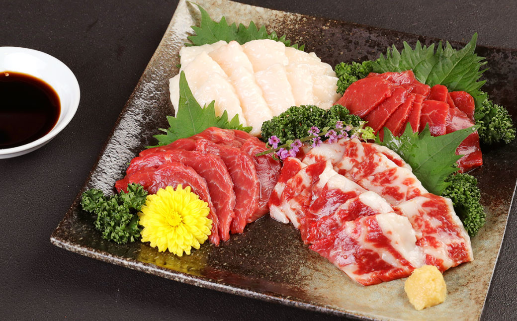 【定期便12か月】サーロイン肉 1kg (5枚〜6枚) 馬刺し 200g( 赤身 100g 霜降り 50g たてがみ 50g) 食べ比べ セット