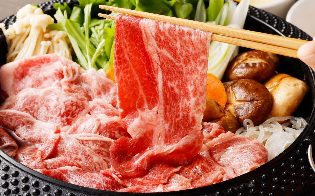 くまもと黒毛和牛プレミアム和王 すき焼き用 （ 肩ロース ） 約800g （ 約400g × 2 ） 黒毛和牛 すき焼き 霜降り くまもと黒毛和牛 和牛 お肉 ニク にく 肉 牛肉 牛 国産 熊本県産 冷凍 プレミアム 和王