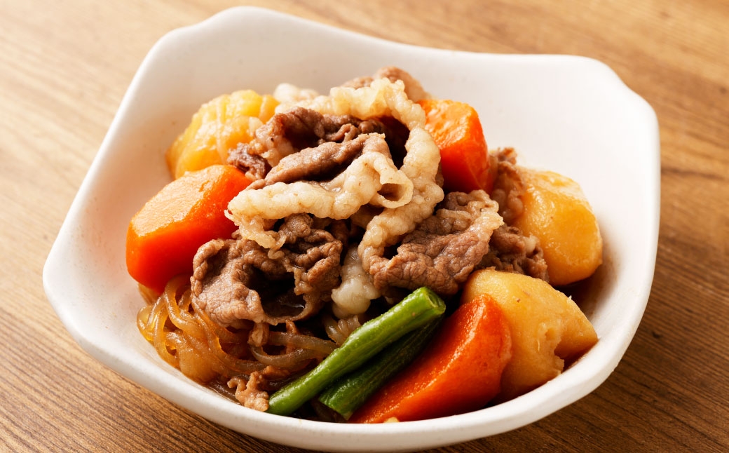 くまもと黒毛和牛プレミアム和王 切り落とし 約1kg （ 約500g × 2 ） 黒毛和牛 霜降り 冷凍 お肉 ニク にく 肉 牛肉 牛 くまもと黒毛和牛 和牛 国産 熊本県産 プレミアム 和王