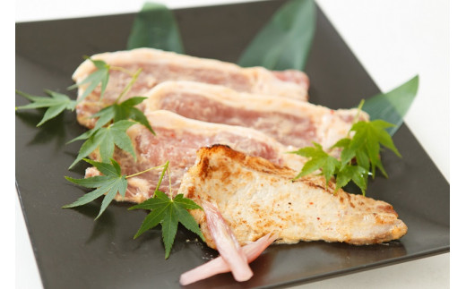 大分のソウルフード3点セット　豊後鶏のとり天・奥豊後豚の味噌豚ステーキ・すもう鶏の鶏めしの素