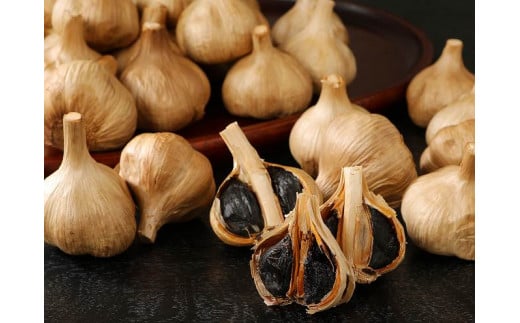 黒にんにく　M玉 30個 （九州/大分産）