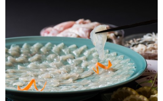 とらふぐ刺しふぐ鍋セット（3～4人前）［冷蔵］ふぐ料理・うなぎ料理専門店！「四季亭みえの」