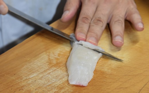 とらふぐ刺しふぐ鍋セット（3～4人前）［冷蔵］ふぐ料理・うなぎ料理専門店！「四季亭みえの」