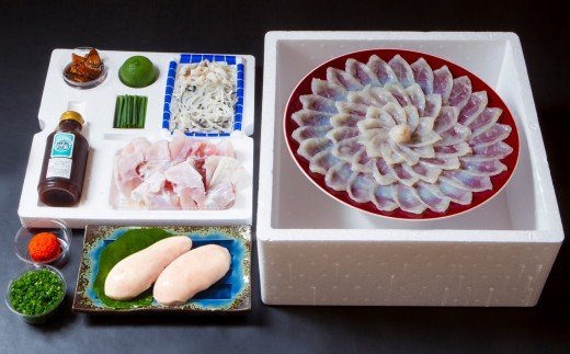 【白子付】臼杵とらふぐ刺しふぐ鍋セット（4～5人前）［冷蔵］ふく亭別館・高島水産　