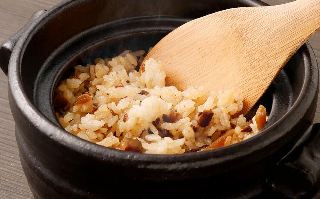 015-992x1 豊後大野市産 つや姫と極旨混ぜごはんの素セット