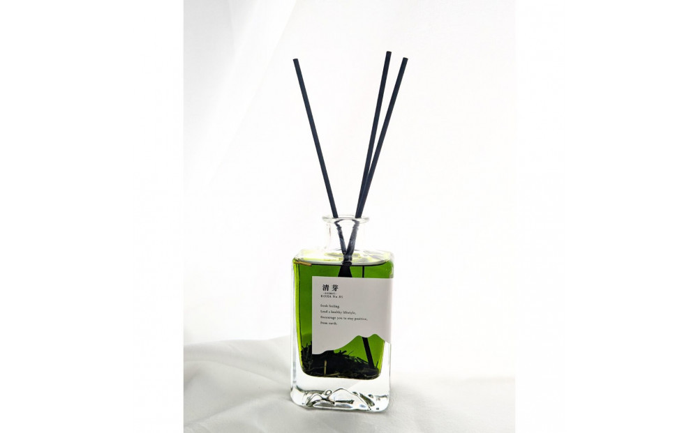 湯布院　ＭＩＫＡＴＡ KO-HA(香葉)のリードディフューザーNo.05 清芽