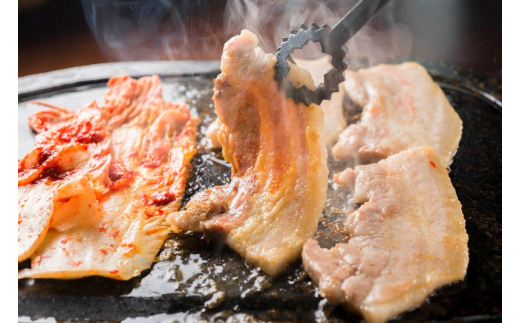 おおいた和牛と米の恵み豚のスタミナ焼肉対決/計1kg