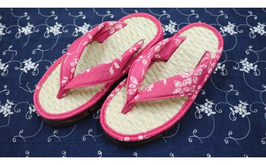 呉服屋さんの七島イ焼桐下駄（巾広タイプ）・通