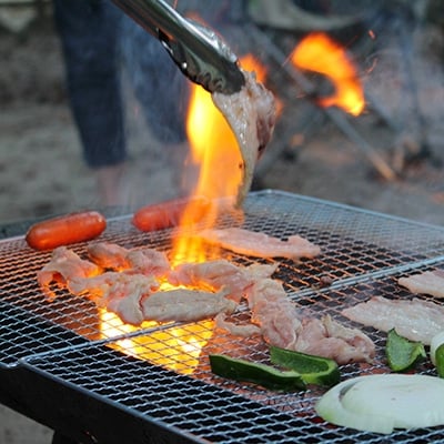 【キャンプ場で遊ぼう!】糸ヶ浜海浜公園ログキャビン1泊券(1棟分)【1089436】