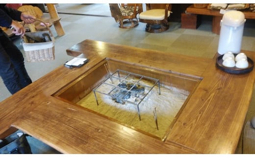 大分県さかもと村 ペア１泊２日宿泊券 大分 古民家 宿泊 ペア 1泊2日 食事付 自家製野菜 野草 特製創作料理 さかもと村 非日常 体験 大正時代 宿泊棟 夕食 朝食 シェフ 料理