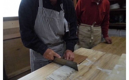 大分県さかもと村ペア１泊２日&十割そば打ち体験 大分県 さかもと村 古民家 宿泊 1泊2日 自家製 野菜 野草 創作料理 シェフ 特製料理 そば打ち体験 十割そば そば粉 香り高い 朝食 夕食 体験宿 非日常感 観光