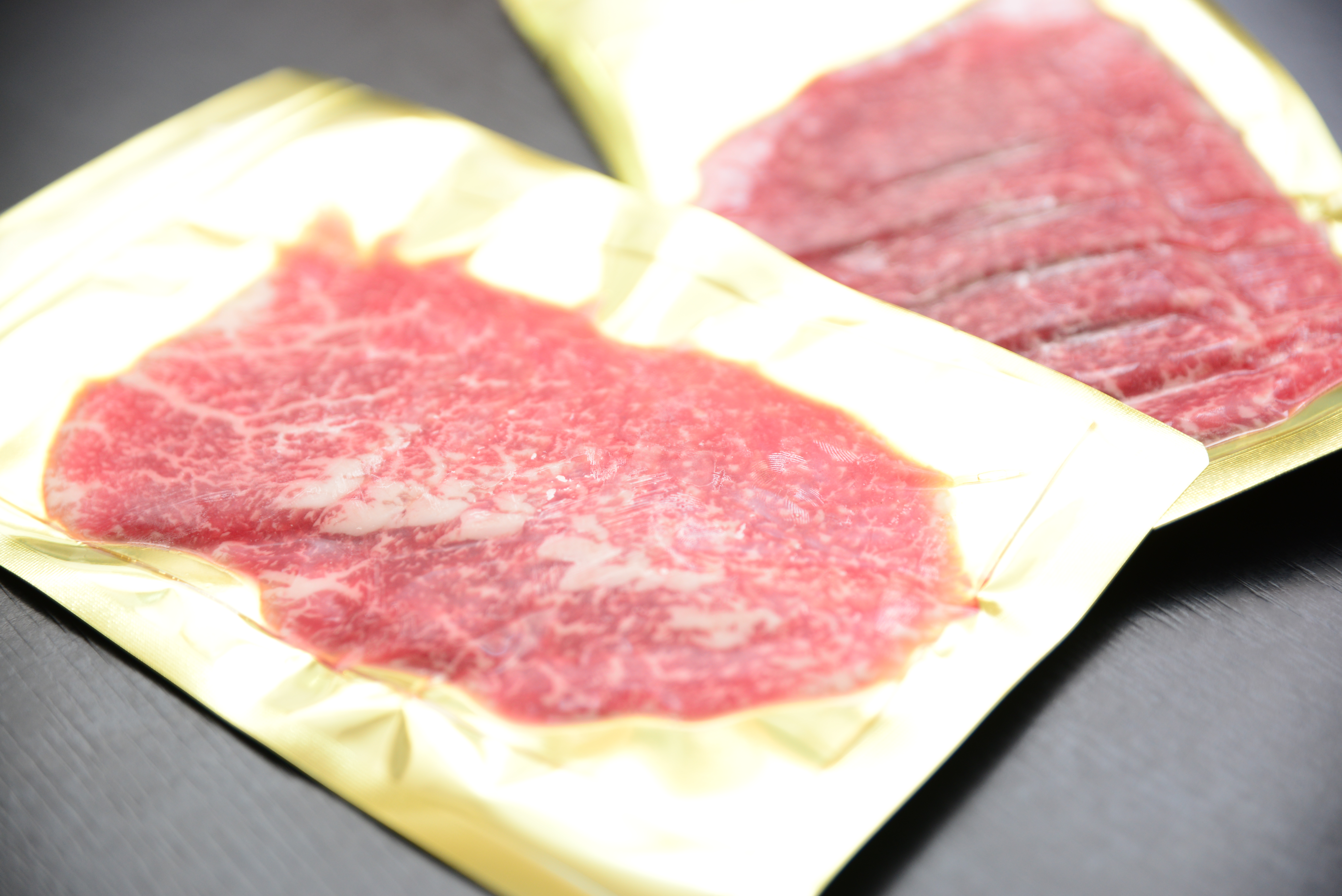 【贅沢宮崎牛生ハム】ファーストクラス採用の宮崎牛ブレザオラ 2P（国産 牛肉 国産牛 和牛 宮崎牛 生ハム おつまみ ワイン ）