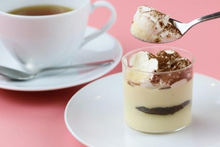 ＜低糖質・小麦粉不使用＞口の中でとろけるスイーツセット [Sweets cafe SEIKADO 宮崎県 日向市 452060815] 菓子 お菓子 スイーツ レアチーズケーキ ロールケーキ ティラミス