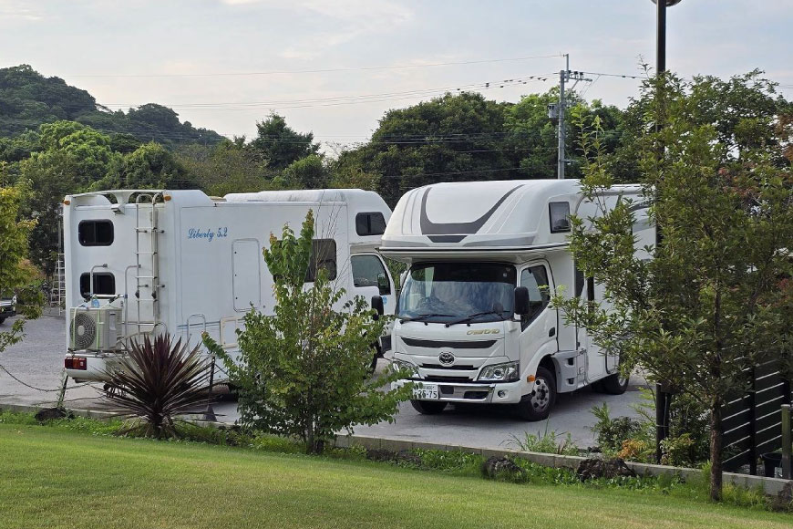 キャンプ場 補助券 CAMP FIELD & DOG RUN SUZU 5,000円分 [鈴建 宮崎県 日向市 452061071-c] 施設利用券 利用補助券 宿泊補助券 宿泊 キャンプ 貸切 ドッグラン 日帰り アウトドア