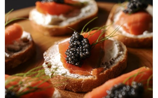 MIYAZAKI CAVIAR 1983（宮崎キャビア1983） 400g(100g×4個）　国産「ジャパンキャビア」　鮎のよしの＜72-1＞