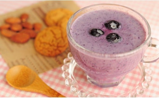 【先行予約】『古代の風』無農薬ブルーベリー900ｇ 冷凍 小分け300g×3＜23-9a＞