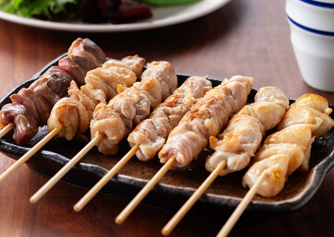 【６ヶ月定期便】 宮崎県産 若鶏 やきとり 人気部位 串焼き 42本（各7本×6袋） 【肉 鶏肉 国産 九州産 宮崎県産 若鶏 焼鳥 やきとり BBQ バーベキュー】