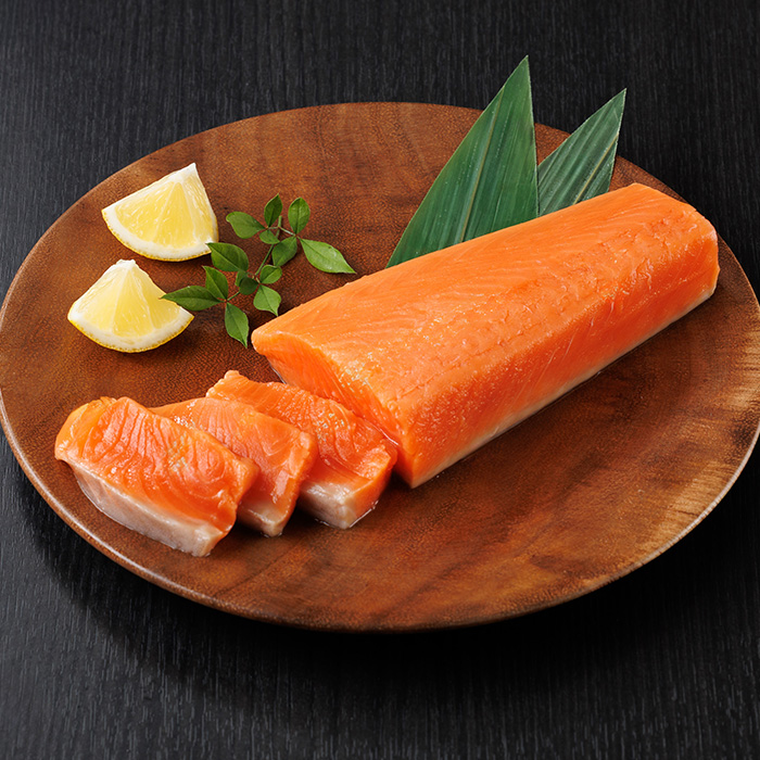 生食用 サーモン ブロック(計500g・250g×2P) 鮭 小分け 真空 パック 冷凍 刺身 シャケ サケ 魚 魚介 【AW-98】【丸正水産】