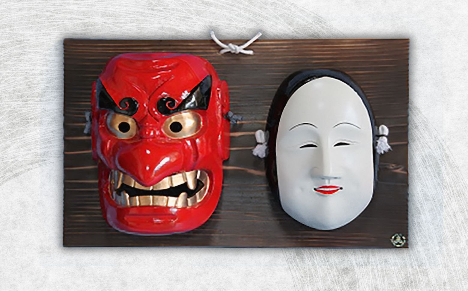 高千穂神楽面（対・塗り）神楽 神楽面 夜神楽 伝統 伝統工芸品 工芸品 民芸品 装飾用神楽面 面 お面 仮面 神事 神人和楽 文化財 縁起物 縁起 お土産 スポーツの神様 天岩戸伝説 贈答 贈り物 ギフト おすすめ 装飾品 飾り インテリア 宮崎県 高千穂町  _Tk014-018