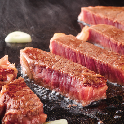 714-1 鹿児島県産黒毛和牛 シャトーブリアン（A4等級以上） 300g（3枚入り）　KN021-019-02