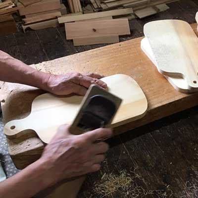 宮大工 手製 カッティングボード 【イチョウ】 【まな板】1枚 伝統工芸の技 匠の逸品 A3-176【1166347】